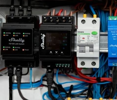 Switch LAN Shelly 5 Puertos RJ-45 10/100 Mbps DIN - Imagen 3