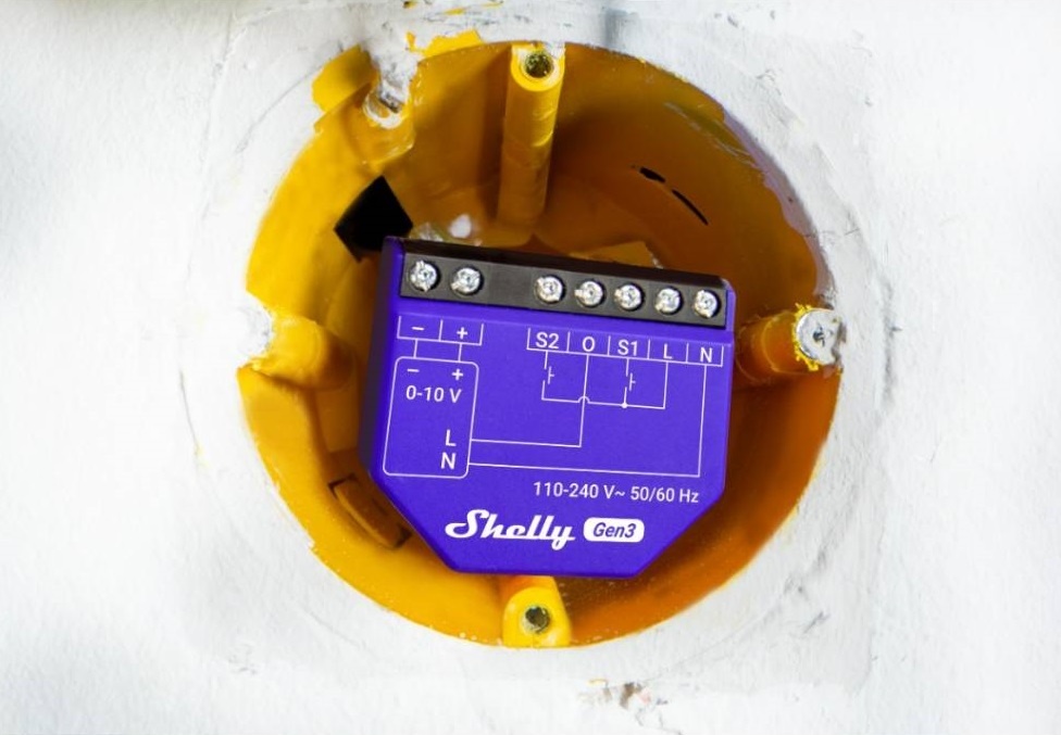 Controlador Shelly 0/1-10V PM Gen3 Wi-Fi con Medición - Imagen 2
