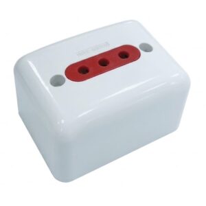 Tomacorriente de pared Conatel 1X3L 10A 2P+T Exterior